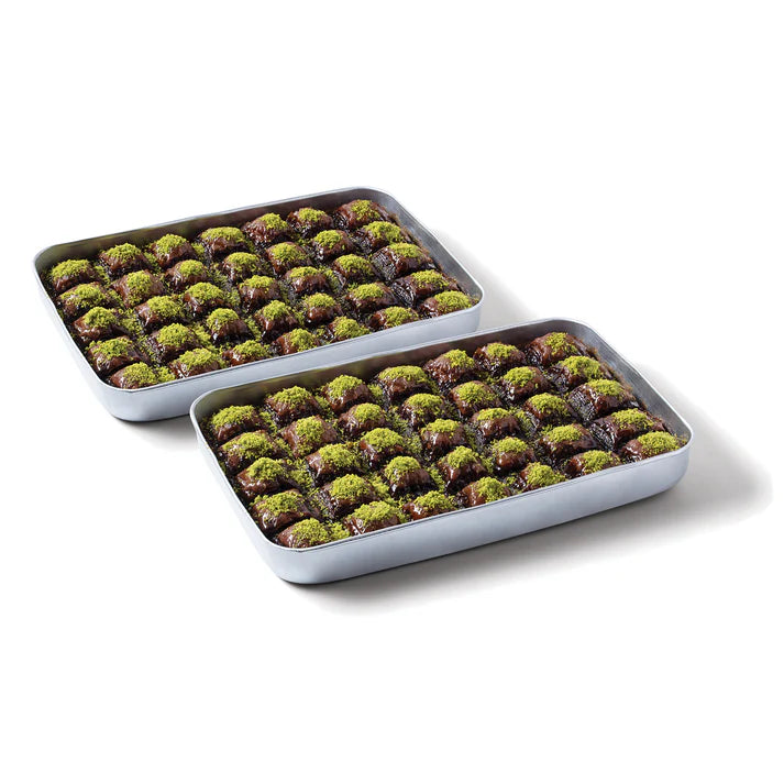 Chocolate with Pistachio - Fıstıklı Cikolatalı Baklava