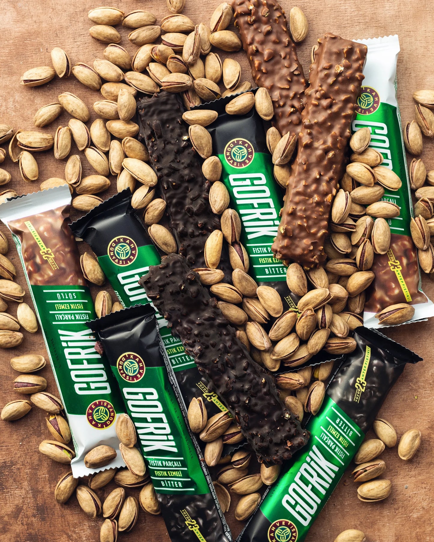 Kahve Dunyasi, Gofrik %23 Pistachio w/Milk Chocolate 24gr